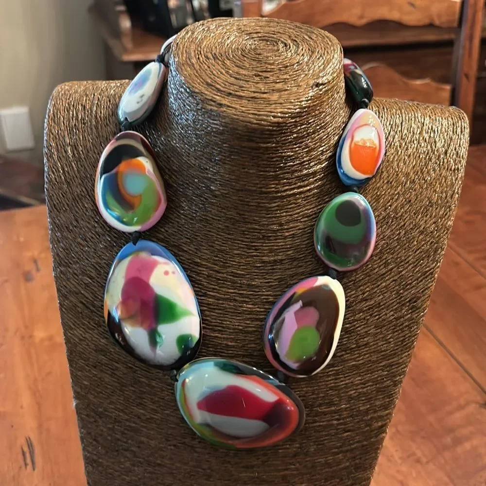 Jackie Brazil "Riverstones" Necklace. - Picture 2 of 6